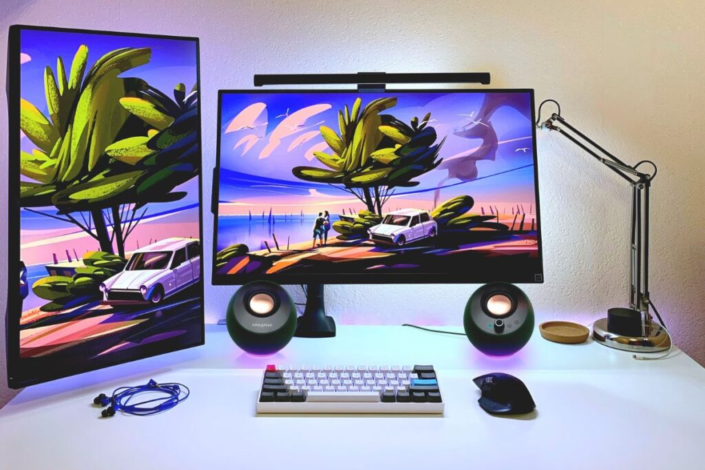 Double screen gaming with Creative Pebble Pro