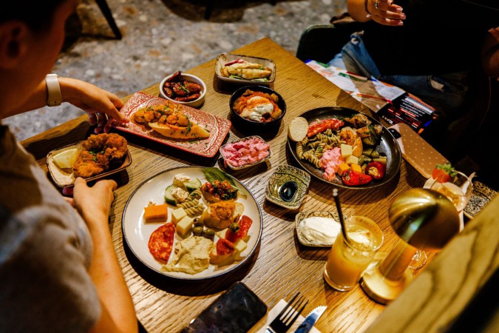 La Fiesta Mediterranean cuisine