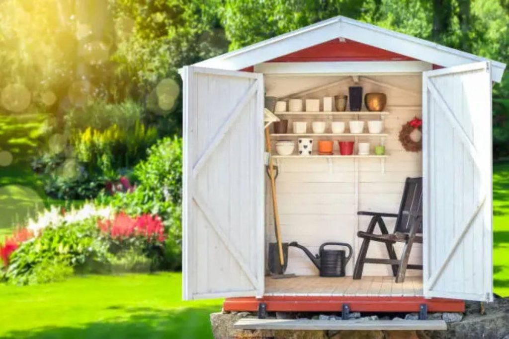 outdoor space storage