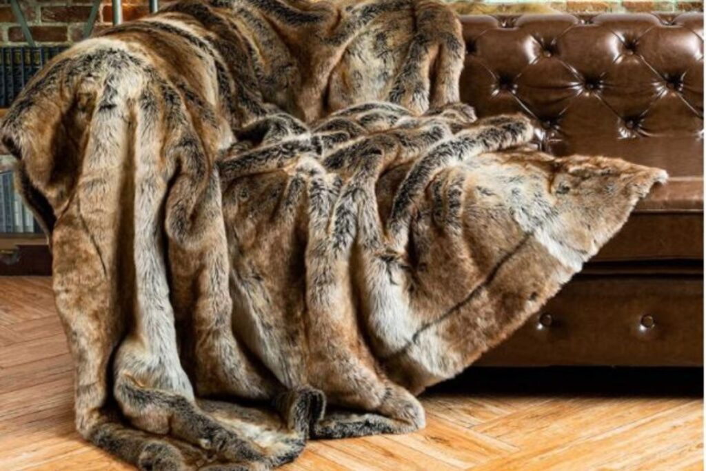 faux fur throw