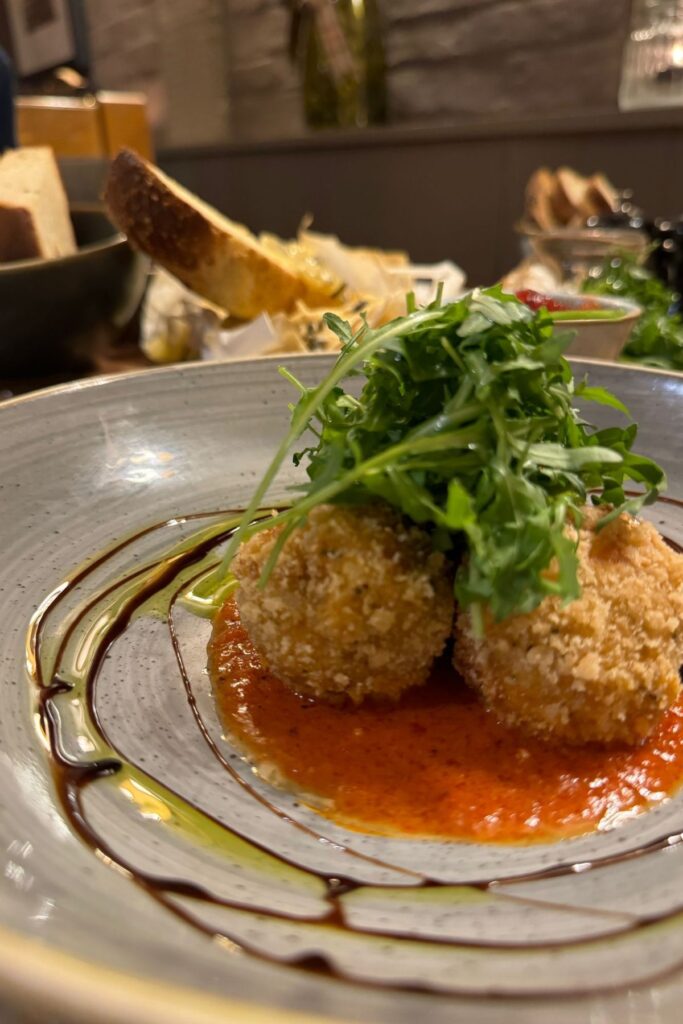  castle at Edgehill The Bell Pub